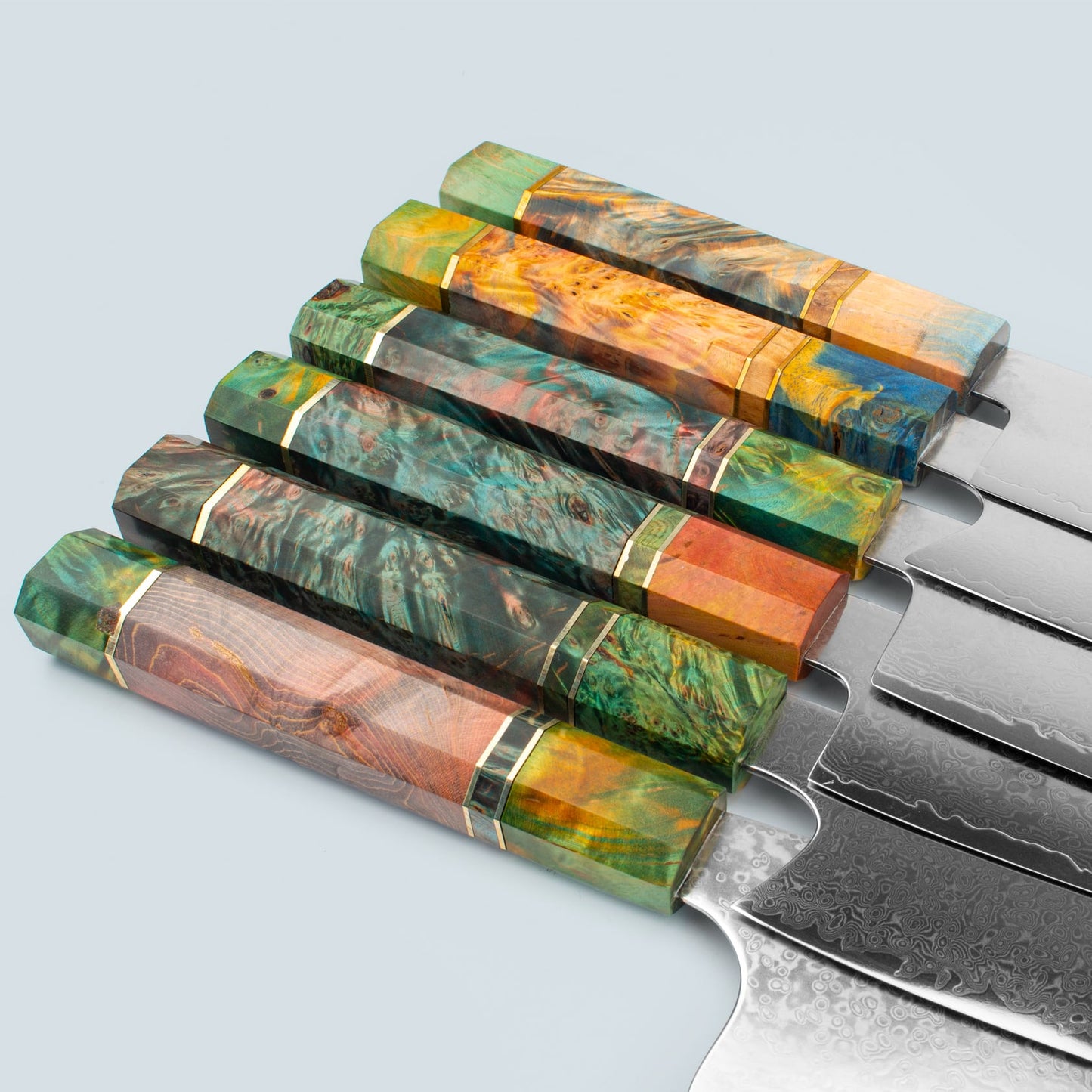 Ichika (いちか) Damascus Steel Knife with coloured Octagonal Handle